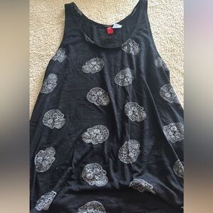Skull tank top